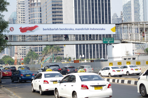 インドネシアは景気いい