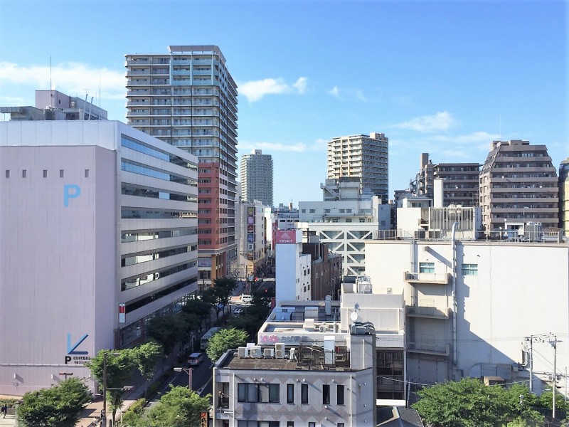 どこかの街並み