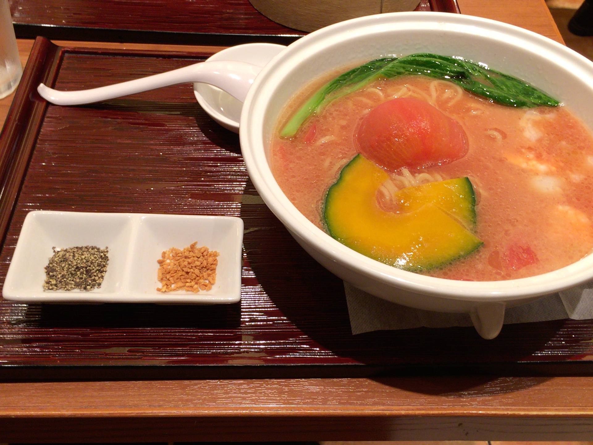 ラーメン「古譚-KOTAN」大阪阪急サン広場地下通り