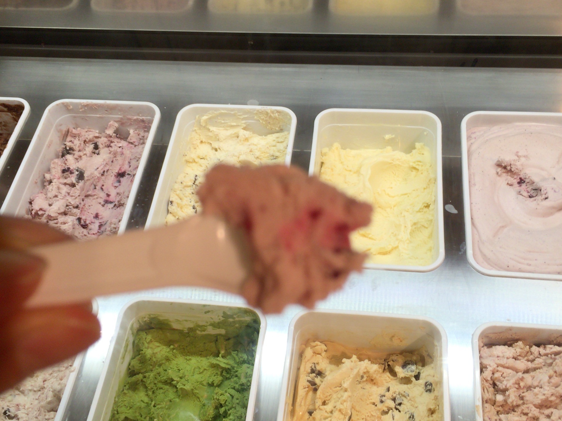 アメリカで人気のアイスクリーム「ベン＆ジェリーズ」@大阪 （BEN&JERRY'S）