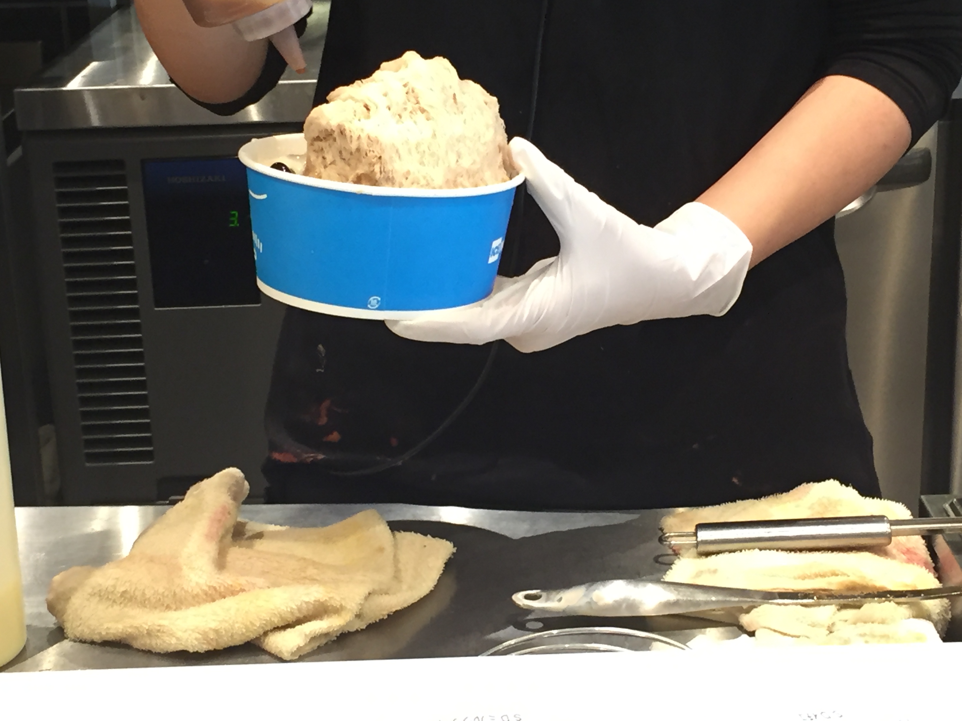 アイスモンスター：台湾発のかき氷「ICE MONSTER」（大阪）