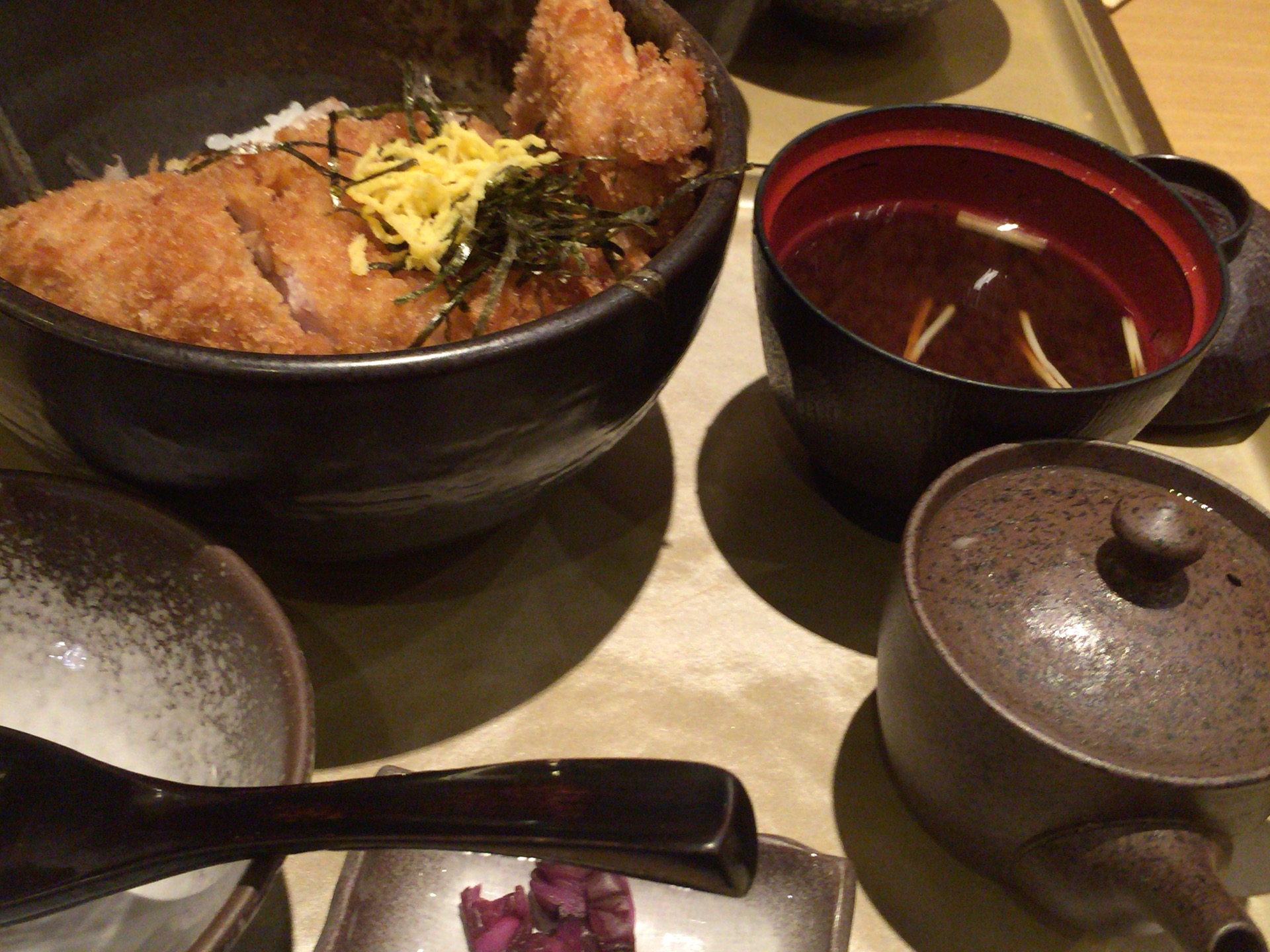 ホワイティ梅田にある『とんかつ 豚晴』