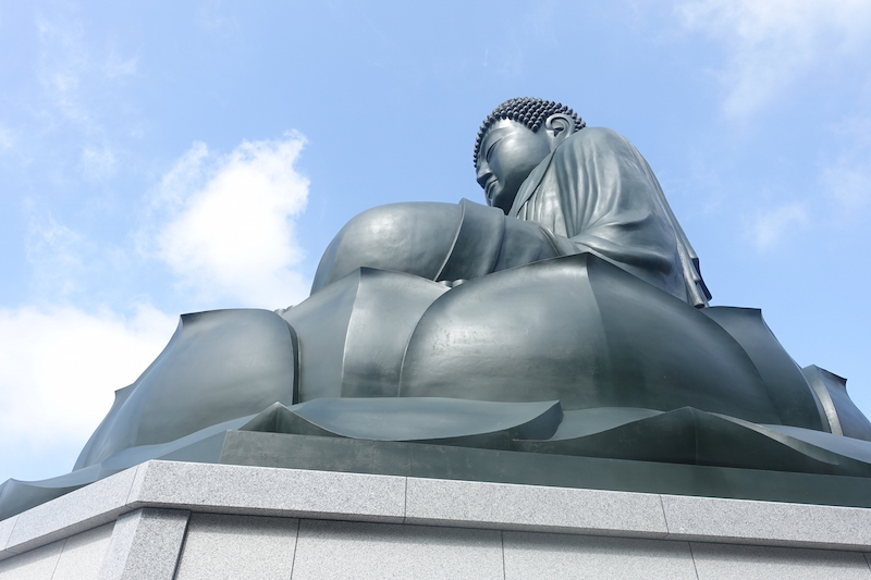 東京・日の出町「宝光寺」の鹿野大仏