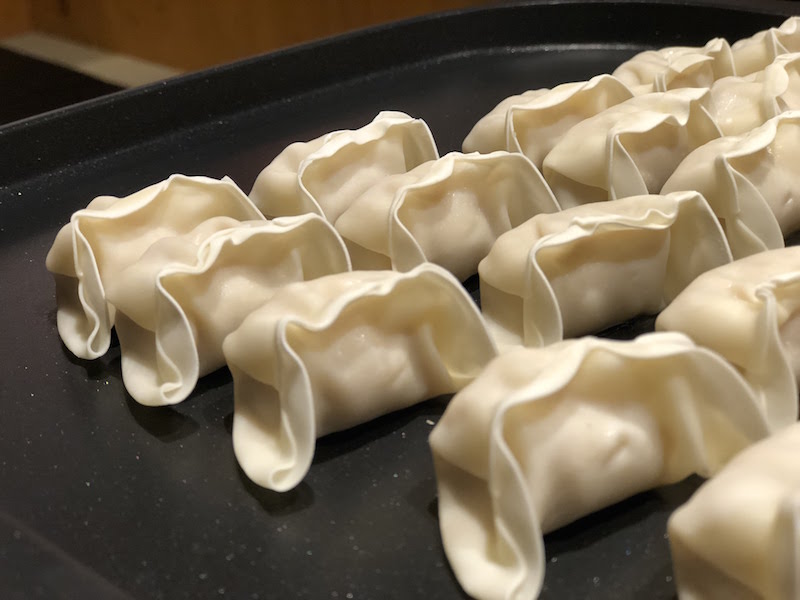 【いざこい】ギョウザ＆カラアゲが2時間777円で食べ放題