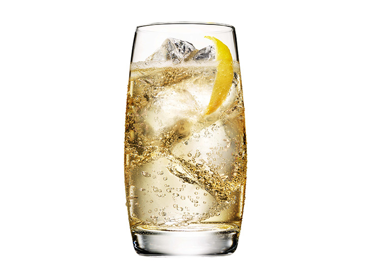 ハイボールはカクテル「ウィスキーのソーダ割り」